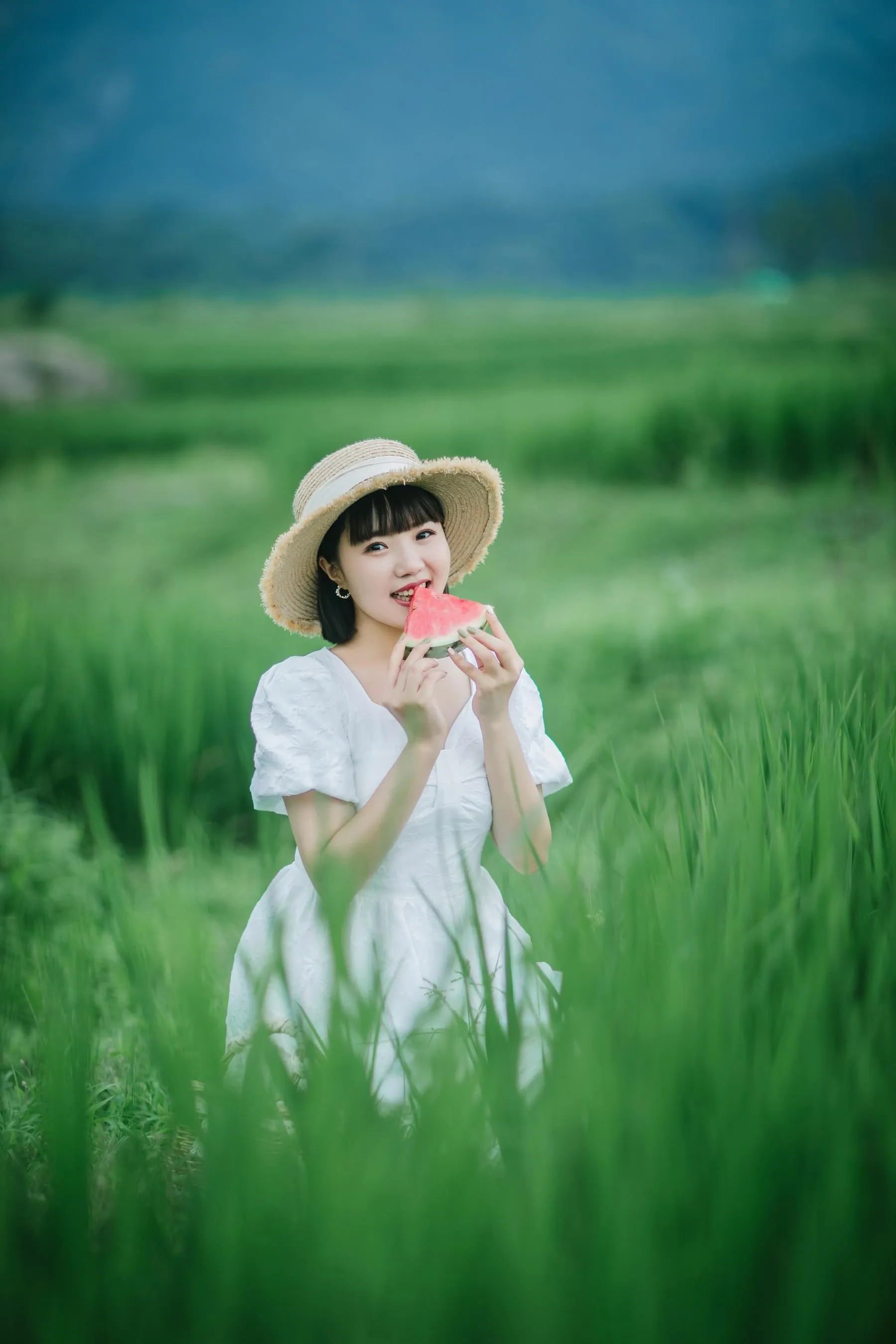 [YITUYU艺图语]2022.08.24 夏天的稻田 冬琴 [25P]插图3